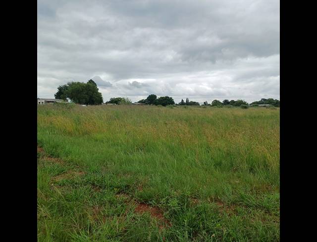 16,170M² VACANT LAND FOR SALE IN KOOKRUS